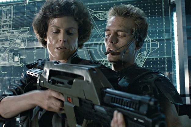 aliens 30th anniversary blu ray edition hicks and ripley in